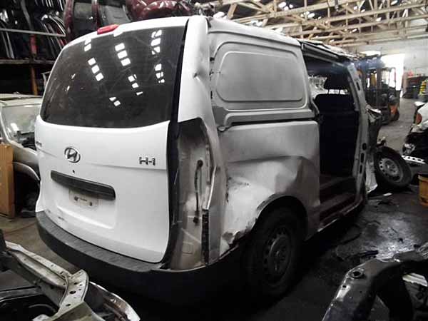  Hyundai H1 2009    EN DESARME
