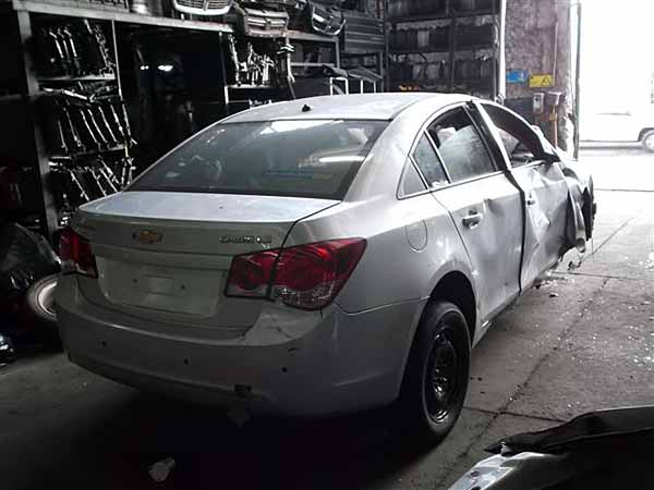  Chevrolet CRUZE 2011    EN DESARME