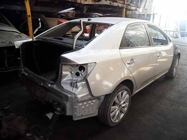  Kia CERATO 2010    EN DESARME