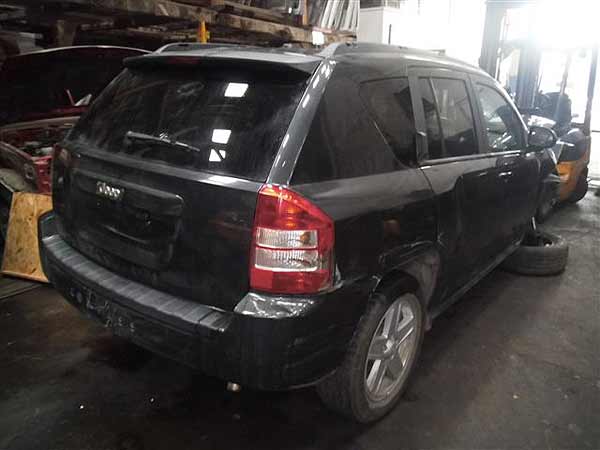  Jeep COMPASS 2011    EN DESARME