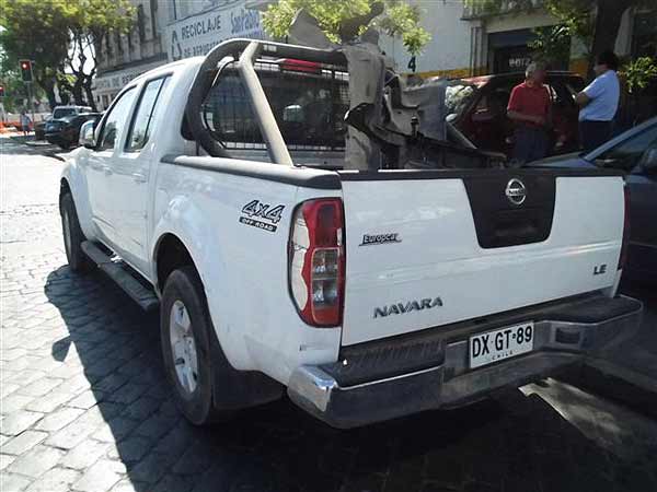  Nissan NAVARA 2012    EN DESARME