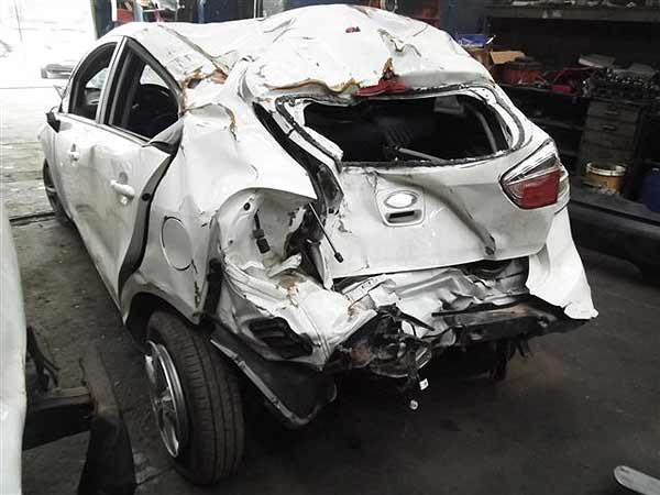  Kia Rio 2013    EN DESARME