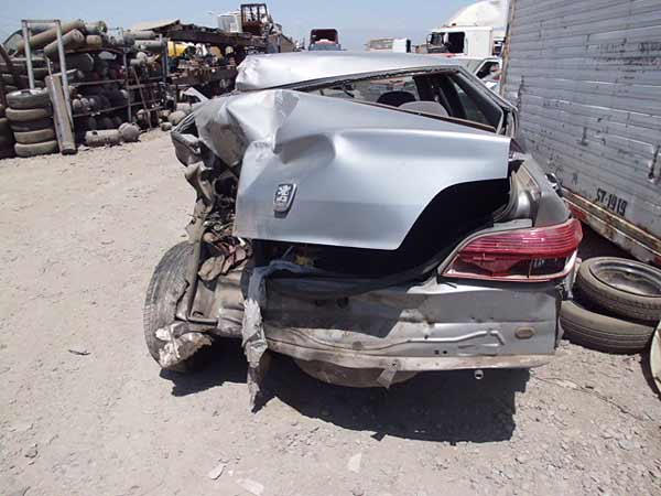  Peugeot 406 2004    EN DESARME