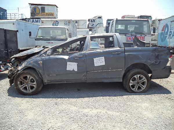  Ssangyong ACTYON 2013    EN DESARME