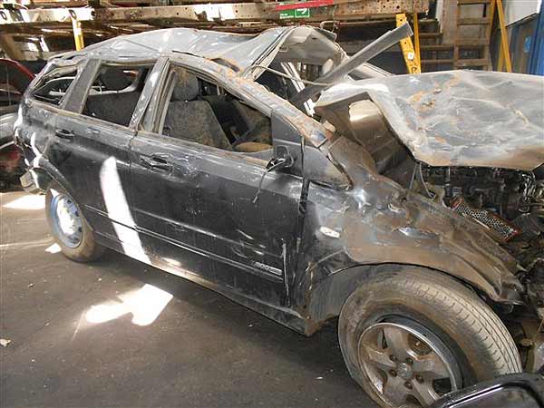 BUTACA  Ssangyong ACTYON 2012  USADA  EN DESARME
