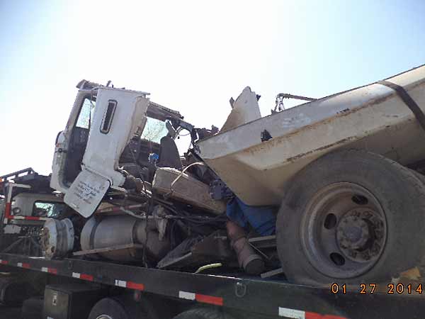 CIGUEñAL International 9200i 2008  USADO  EN DESARME