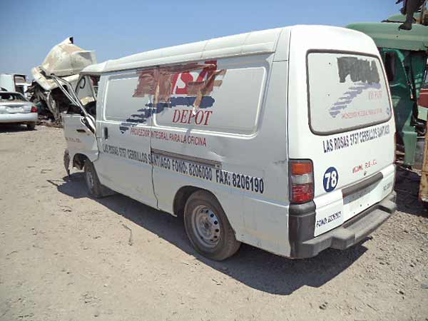 LLANTA Mitsubishi L300 2011  USADA  EN DESARME