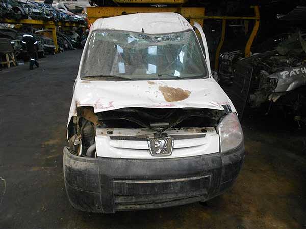 COMPUTADOR Peugeot PARTNER 2011  USADO  EN DESARME