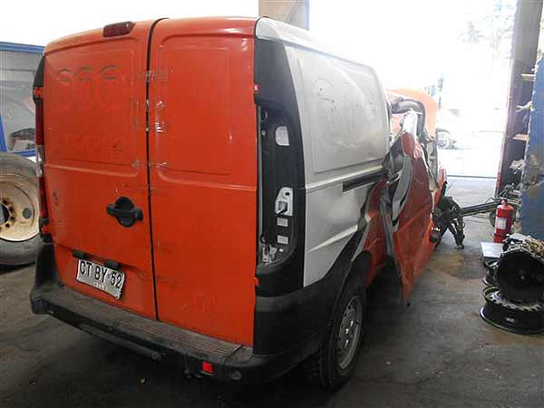  Fiat DOBLO 2010    EN DESARME