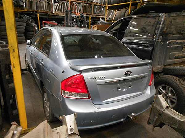  Kia CERATO 2008    EN DESARME