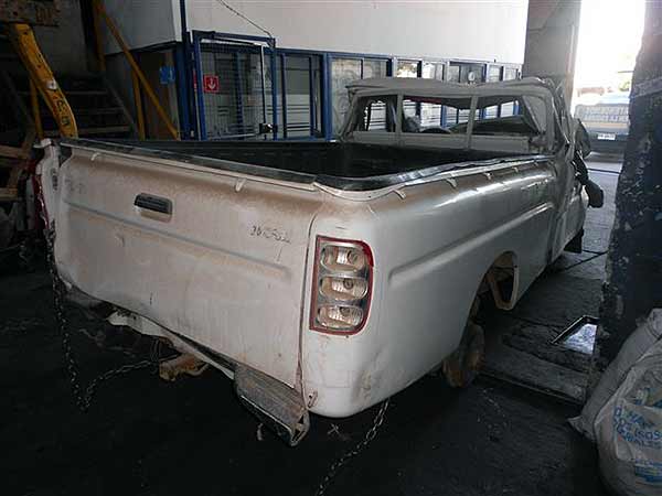  Mahindra PICK UP 2011    EN DESARME