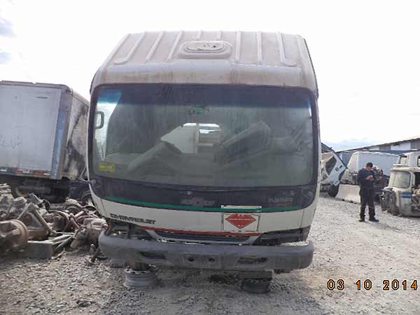 ESTANQUE ACUMULADOR DE AIRE Chevrolet NPR 2003  USADO  EN DESARME