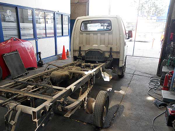  Hyundai PORTER 2006    EN DESARME