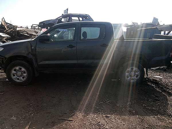  Toyota HILUX 2008    EN DESARME