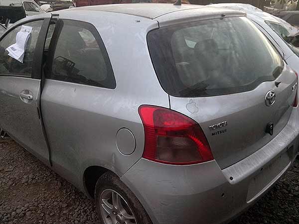  Toyota YARIS 2008    EN DESARME