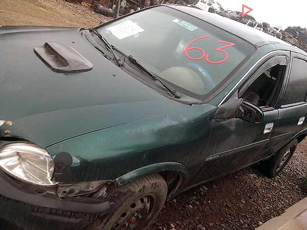 Chevrolet CORSA 2001    EN DESARME