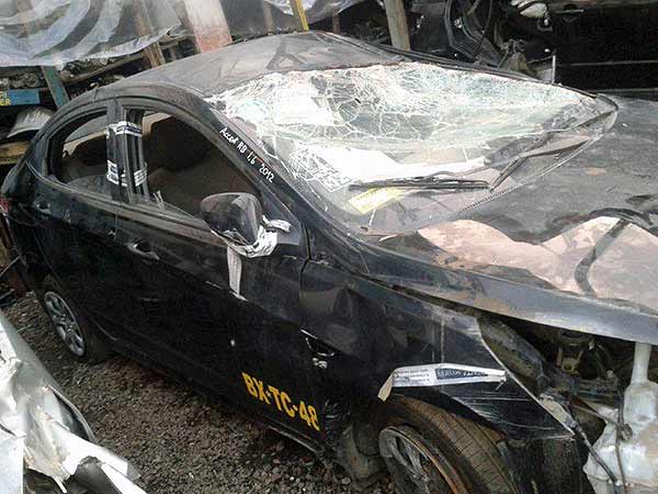  Hyundai ACCENT 2012    EN DESARME