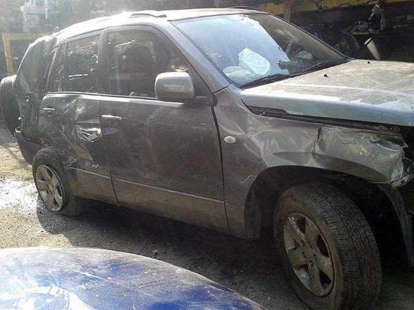  Suzuki GRAND NOMADE 2007    EN DESARME