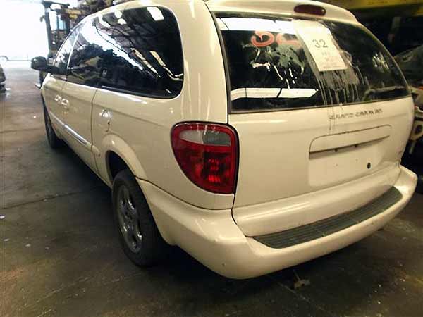  Dodge GRAN CARAVAN 2001    EN DESARME