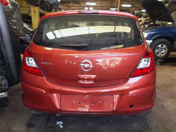 CARDáN Opel CORSA 2013  USADO  EN DESARME