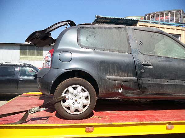 HOMOCINéTICA Renault CLIO 2005  USADA  EN DESARME