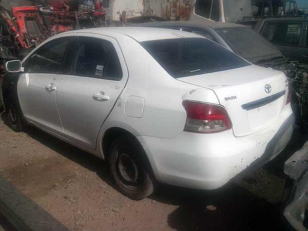  Toyota YARIS 2007    EN DESARME