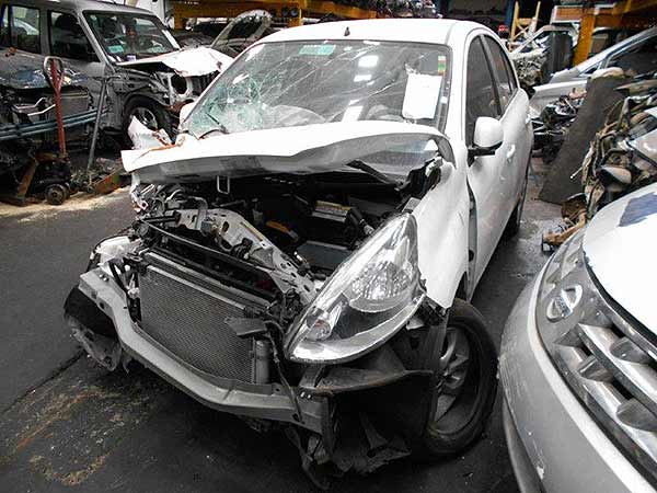  Nissan MARCH 2014    EN DESARME