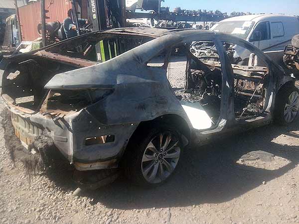  Hyundai SONATA 2011    EN DESARME