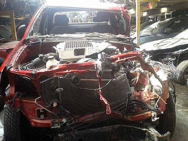  Toyota HILUX 2014    EN DESARME