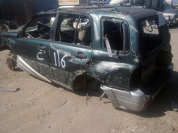  Suzuki GRAND NOMADE 2000    EN DESARME