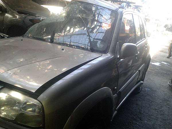  Suzuki GRAND NOMADE 2002    EN DESARME