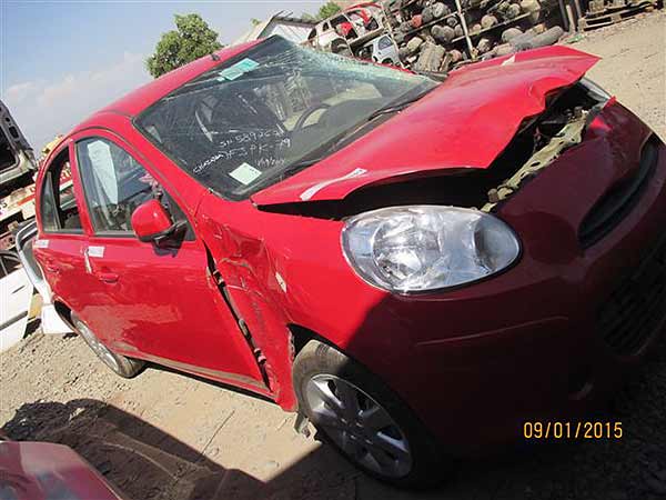  Nissan MARCH 2013    EN DESARME