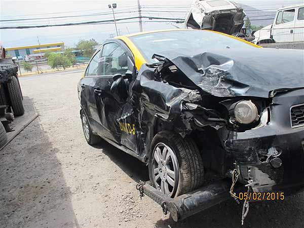  Chevrolet SONIC 2013    EN DESARME