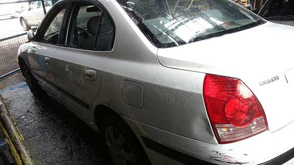  Hyundai ELANTRA 2006    EN DESARME