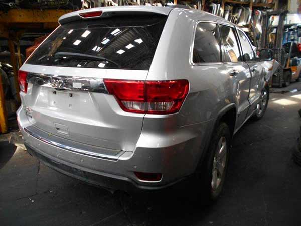  Jeep GRAND CHEROKEE 2012    EN DESARME