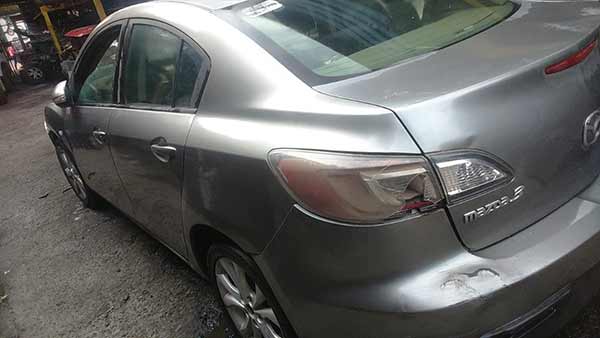  Mazda 3 2011    EN DESARME