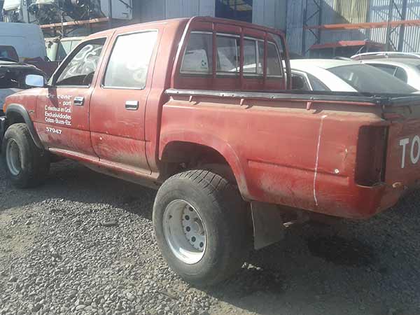  Toyota HILUX 1996    EN DESARME