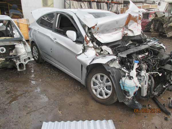  Hyundai ACCENT 2014    EN DESARME
