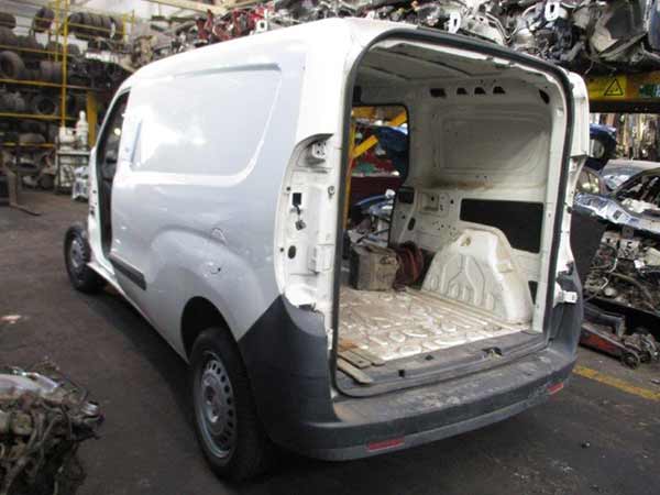 Fiat DOBLO 2012    EN DESARME