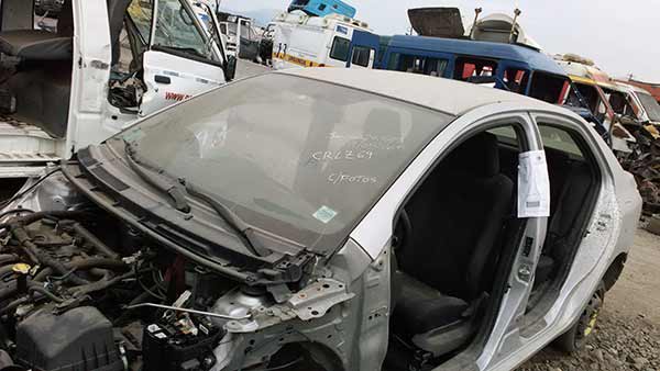  Toyota YARIS 2011    EN DESARME