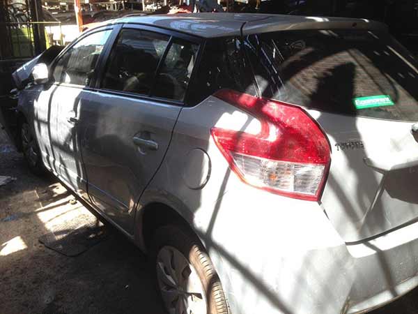  Toyota YARIS 2015    EN DESARME