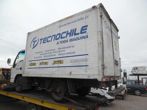  Chevrolet NKR 2001    EN DESARME