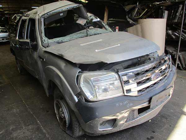 ESTANQUE ADBLUE Ford RANGER 2012  USADO  EN DESARME