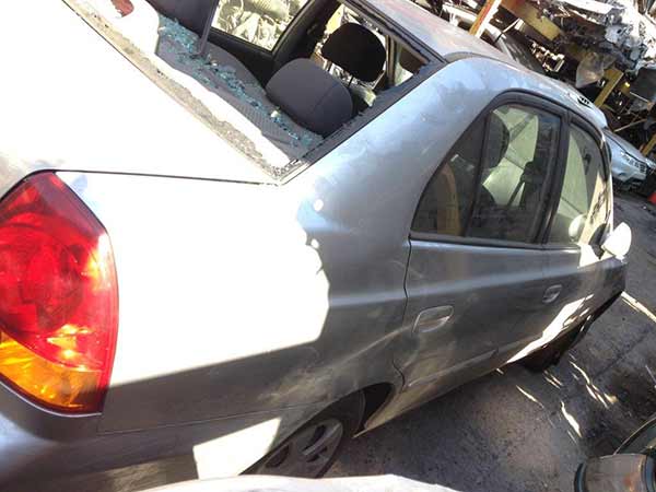  Hyundai ACCENT 2005    EN DESARME