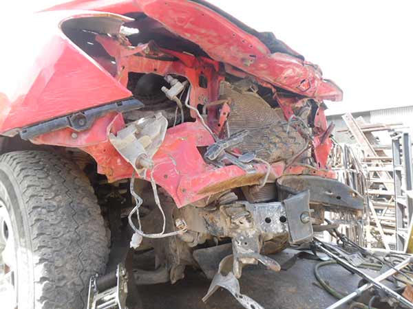 EJE Toyota HILUX 2010  USADO  EN DESARME