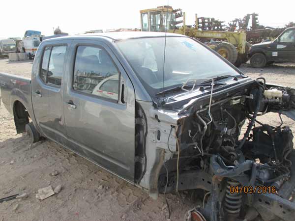  Nissan NAVARA 2013    EN DESARME