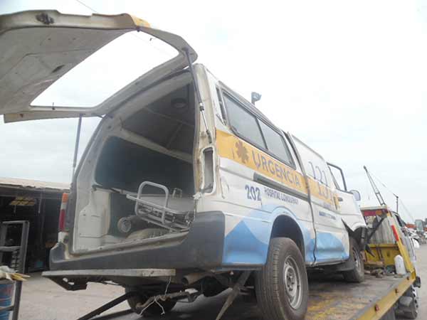  Toyota HIACE 2002    EN DESARME