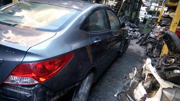  Hyundai ACCENT 2013    EN DESARME