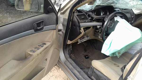  Hyundai SONATA 2009    EN DESARME