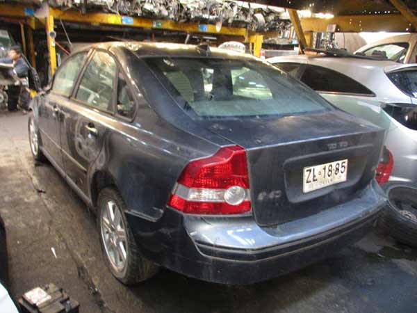 MAZA Volvo S40   USADO  EN DESARME